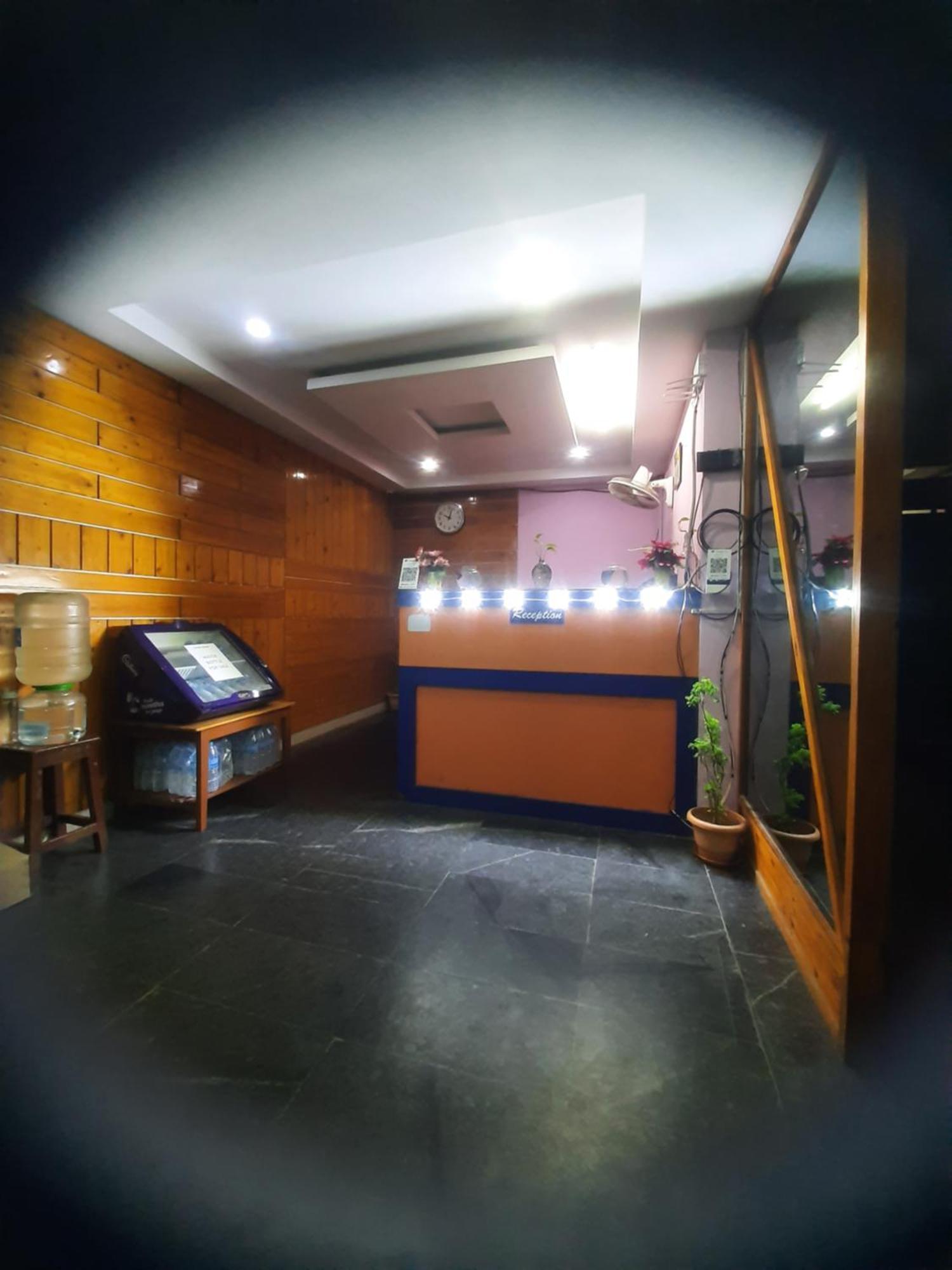 Skyway Rooms Пондичерри Экстерьер фото
